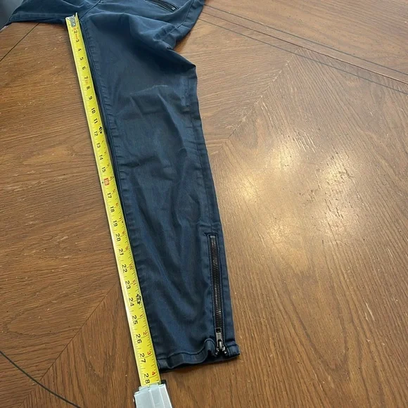 Current/Elliot the Soho ankle zip stiletto navy coated jeans size 26 28” inseam - Picture 9 of 12